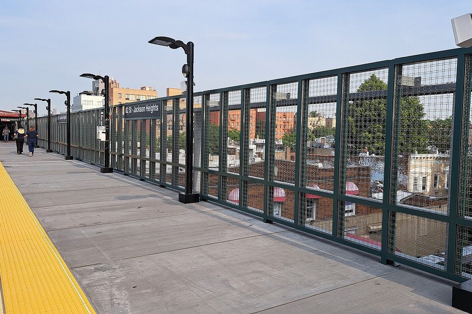 Subway 82nd Street-Jackson Heights